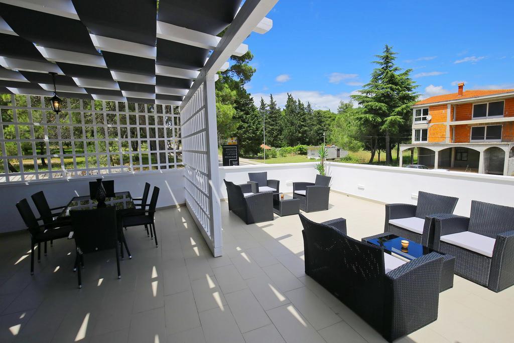 Deluxe Mkc Apartments Zadar Eksteriør bilde
