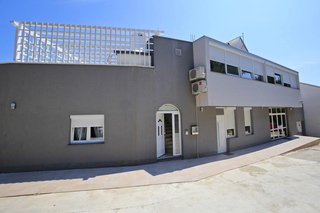 Deluxe Mkc Apartments Zadar Eksteriør bilde