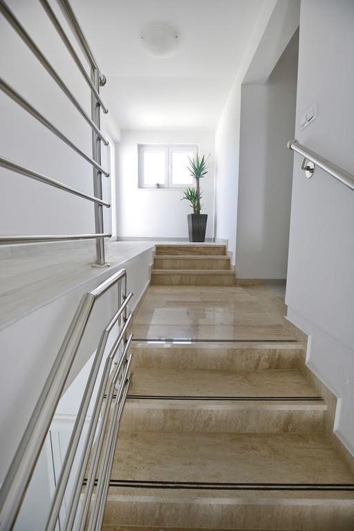 Deluxe Mkc Apartments Zadar Eksteriør bilde