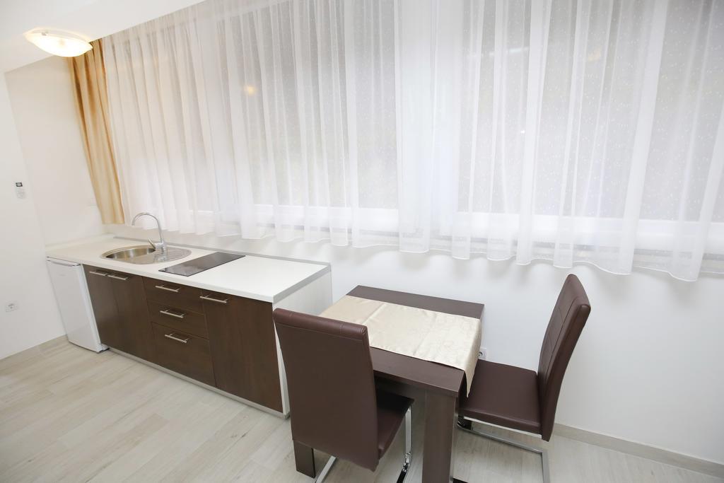 Deluxe Mkc Apartments Zadar Eksteriør bilde
