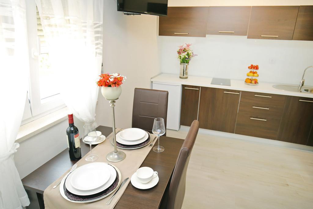 Deluxe Mkc Apartments Zadar Eksteriør bilde