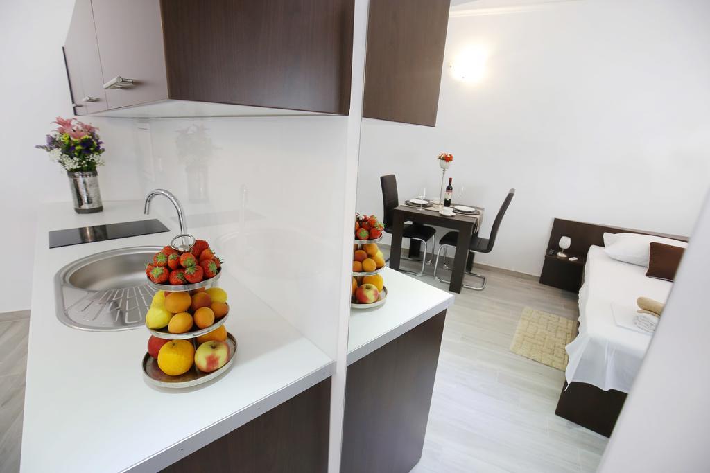Deluxe Mkc Apartments Zadar Eksteriør bilde
