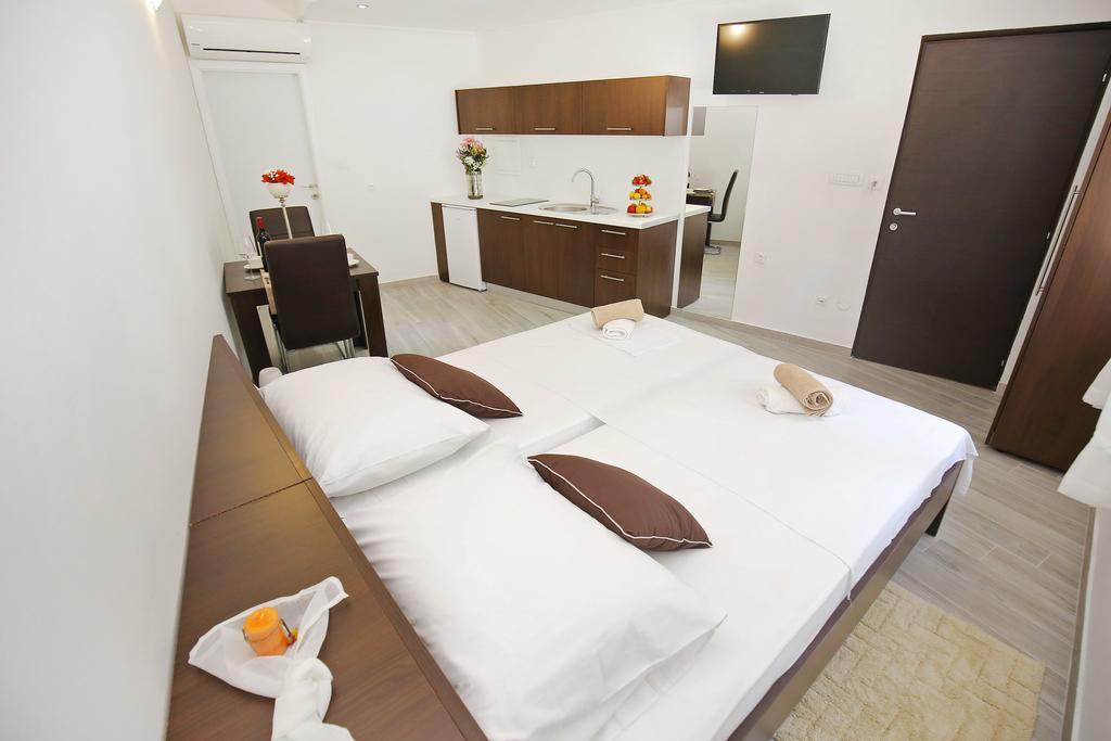 Deluxe Mkc Apartments Zadar Eksteriør bilde