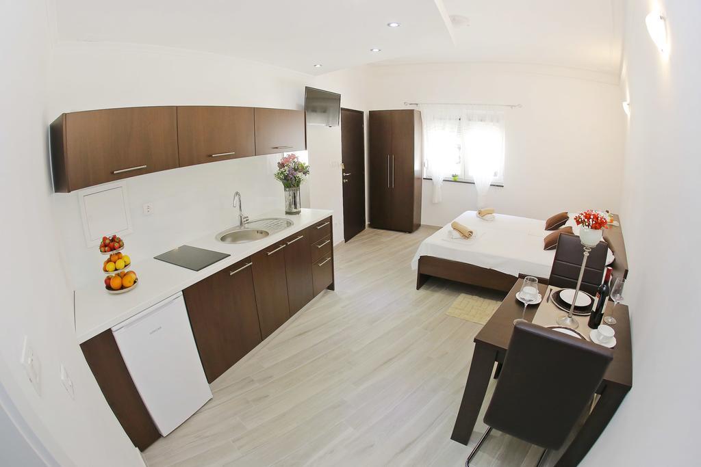 Deluxe Mkc Apartments Zadar Eksteriør bilde